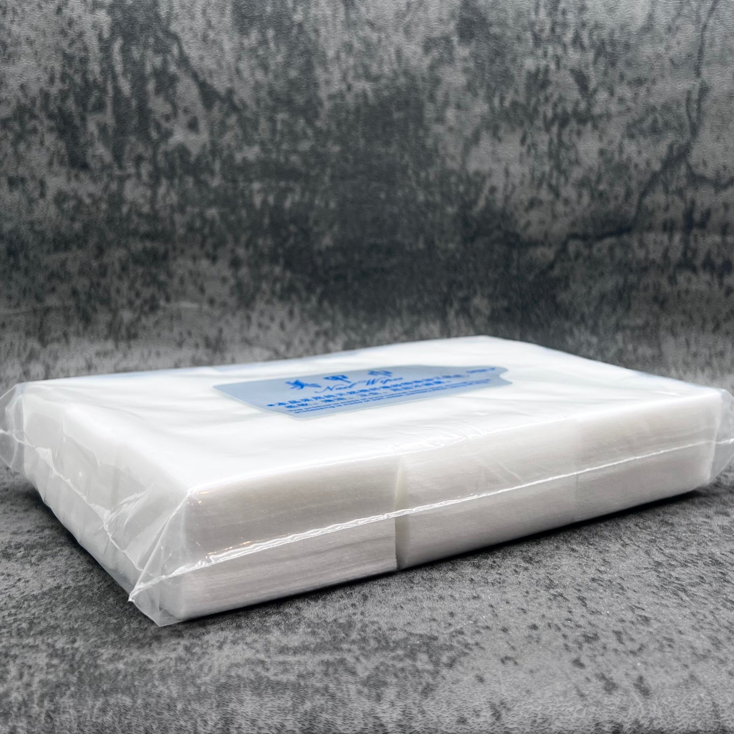 LINT FREE NAIL WIPES