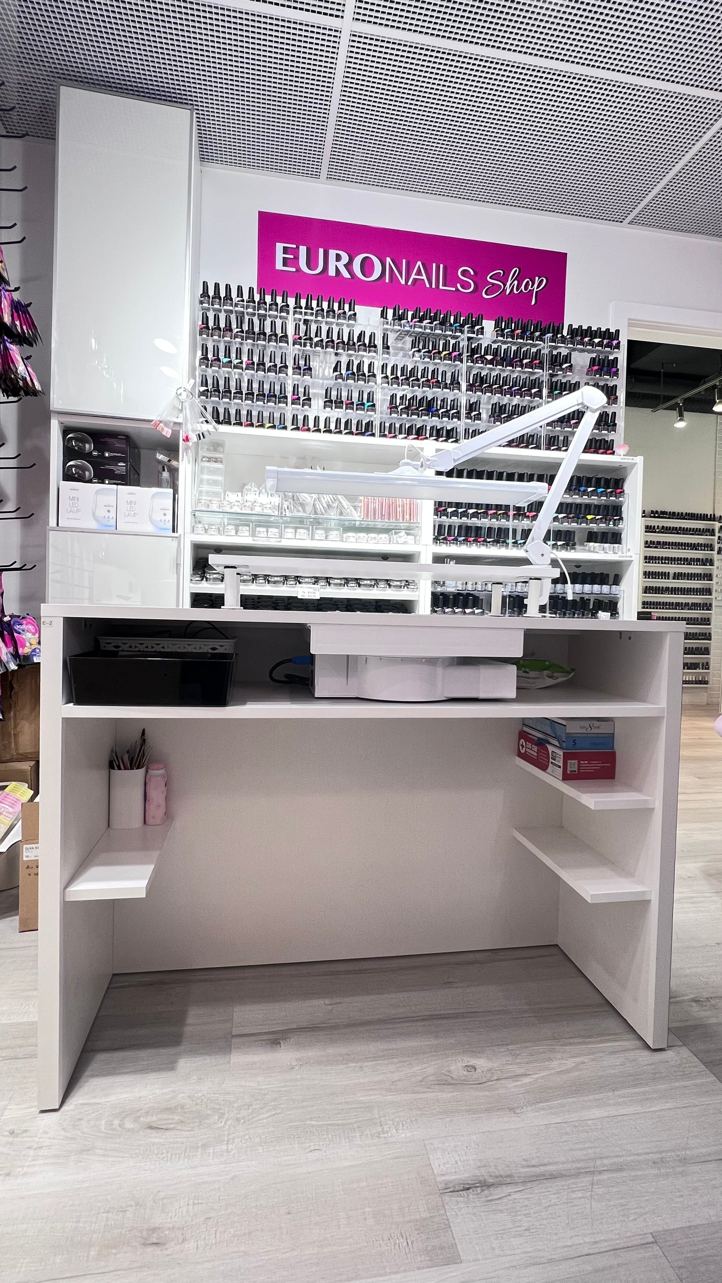 Manicure Desk Demo Model. Final sale