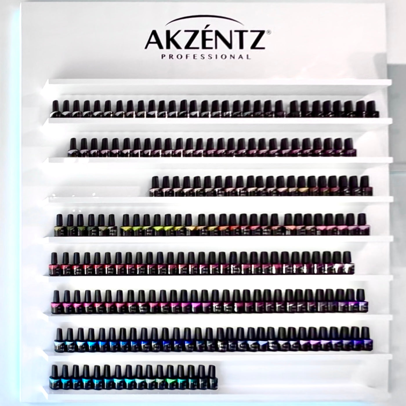 COLOUR COLLECTIONS: LUXIO® 260 PIECE INTRODUCTORY KIT