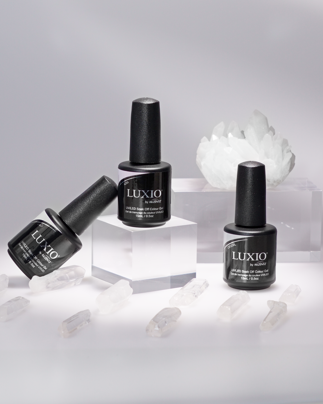 COLOUR COLLECTIONS: LUXIO® LOVE X LIGHT STUDIO 12 - NEW